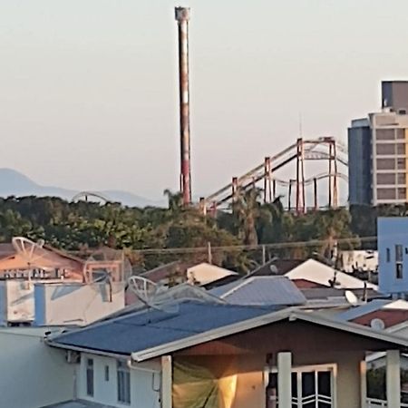 Apartamento Com Vista Pro Mar Proximo Ao Beto Carrero Penha  Buitenkant foto